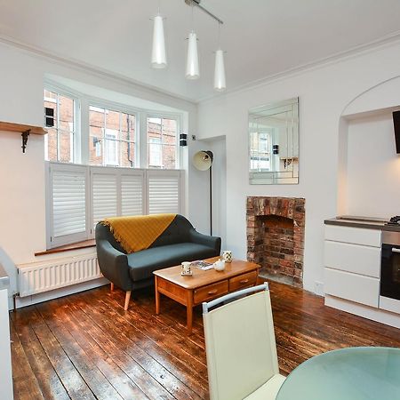 The Location- 1 Free Private Parking Space - 60 Second Walk 2 Minster! Apartment York Bagian luar foto